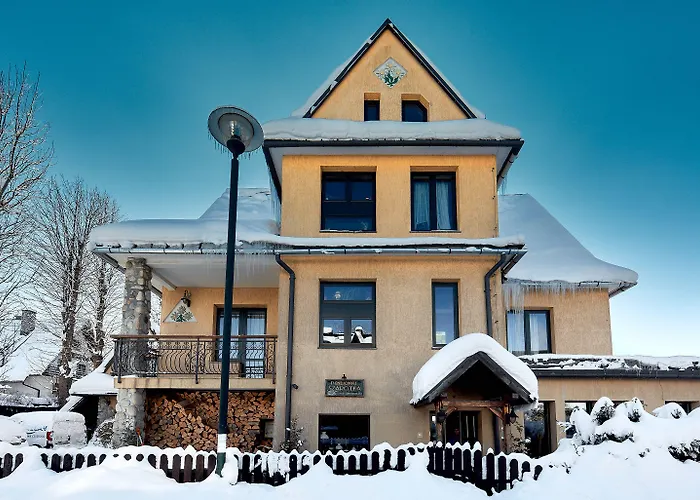 Konukevi Szarotka 3*