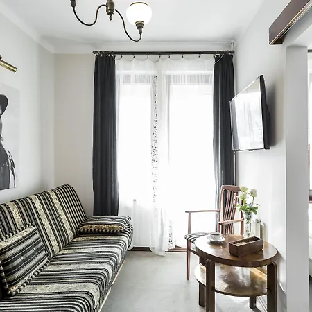 Szarotka Guest house 3*