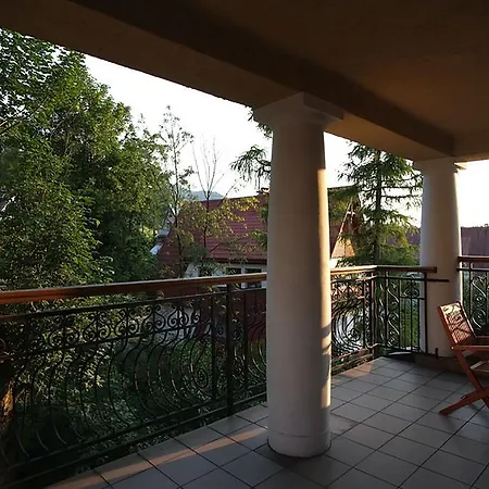 Szarotka Guest house