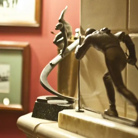 Szarotka Pensión 3*